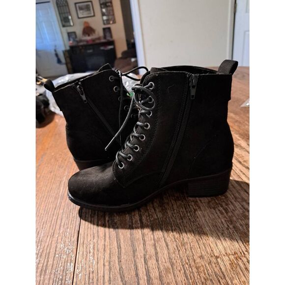 New Women 7 VJH Black Faux Suede Lace Up Side Zip Chunky Heel Ankle Boots - Picture 5 of 6